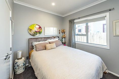 Photo of property in 3 Kamahi Street, Castlecliff, Whanganui, 4501