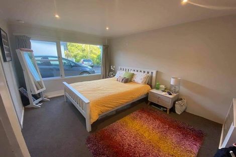 Photo of property in 2/19 Lake Road, Northcote, Auckland, 0627