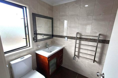 Photo of property in 13 Whitbourne Heights, Manurewa, Auckland, 2105