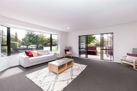 Photo of property in 14 Pasadena Place, Harewood, Christchurch, 8051