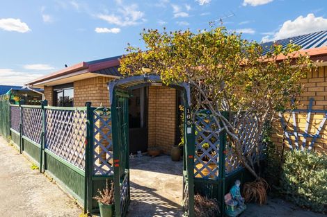 Photo of property in 165 Prestons Road, Redwood, Christchurch, 8051
