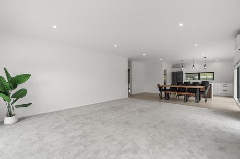 Photo of property in 31 Regent Street, Martinborough, 5711