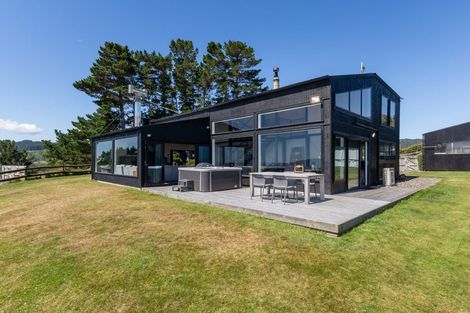 Photo of property in 198-200 Maungakotukutuku Road, Paraparaumu, 5032