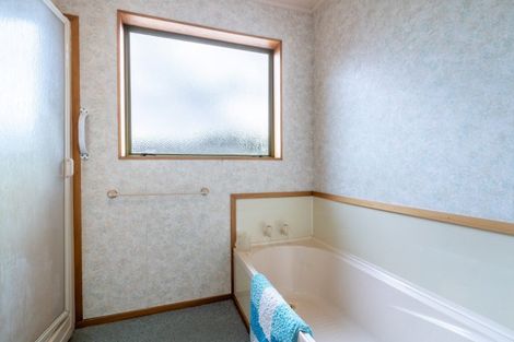 Photo of property in 10 Daley Place, Winton, 9720