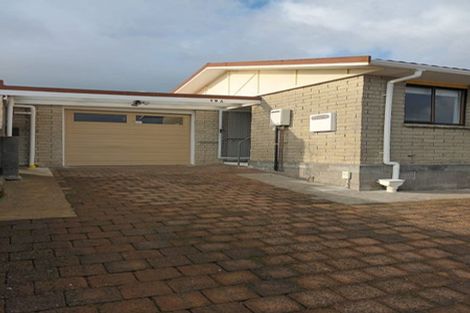 Photo of property in 19 Tukapa Street, Westown, New Plymouth, 4310