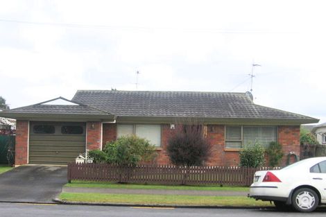 Photo of property in 2/47 East Street, Papakura, 2110