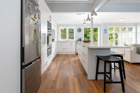 Photo of property in 80 Beauchamp Street, Karori, Wellington, 6012