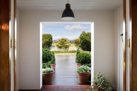 Photo of property in 83 Saint Kilda Road, Cambridge, 3434