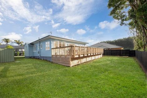Photo of property in 12 Wautaiti Drive, Riverhead, 0820