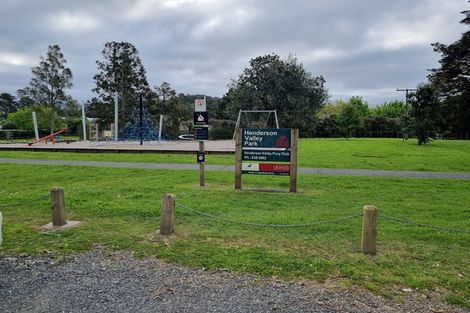 Photo of property in 176 Henderson Valley Road, Henderson, Auckland, 0612