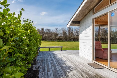 Photo of property in 88 Omaha Flats Road, Tawharanui Peninsula, Warkworth, 0986