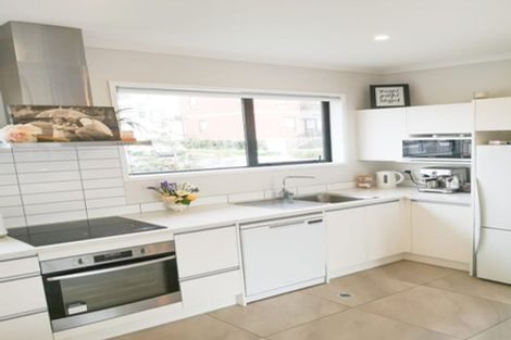 Photo of property in 60 Mapou Road, Hobsonville, Auckland, 0616