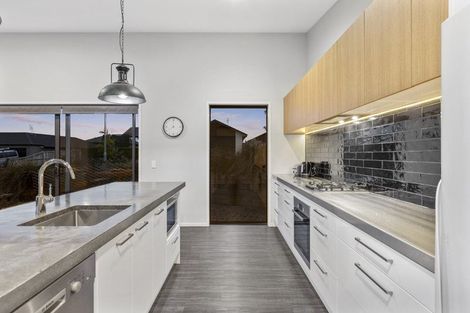 Photo of property in 8 Materawaho Way, Pyes Pa, Tauranga, 3112