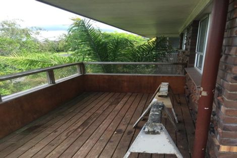 Photo of property in 17 Butterworth Drive, Glendene, Auckland, 0602