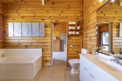 Photo of property in 20 Pears Road, Sefton, Rangiora, 7477