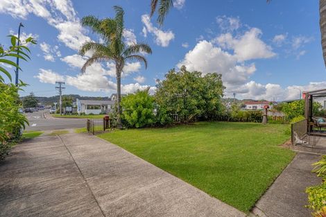Photo of property in 58 Cook Drive, Whitianga, 3510