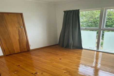 Photo of property in 2/70 Gladstone Road, Northcote, Auckland, 0627