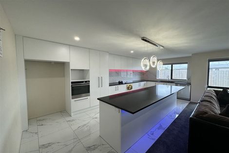 Photo of property in 7 Fountain Place, Rolleston, 7614