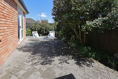 Photo of property in 22 Espalier Drive, Henderson, Auckland, 0612