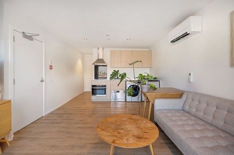 Photo of property in The Alex Apartments, 31/135a Hallenstein Street, Queenstown, 9300