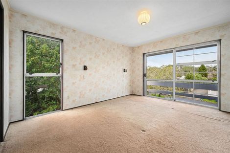 Photo of property in 19 Blundell Place, Chatswood, Auckland, 0626