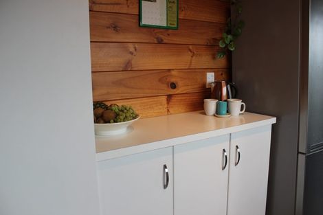 Photo of property in 2/157 Verbena Road, Birkdale, Auckland, 0626
