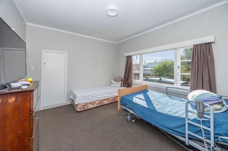 Photo of property in 15 Carey Street, Maeroa, Hamilton, 3200