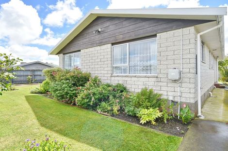 Photo of property in 60 Clydesdale Street, Woolston, Christchurch, 8062