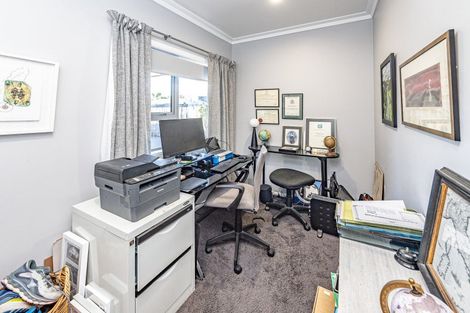 Photo of property in 3 Kamahi Street, Castlecliff, Whanganui, 4501