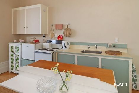 Photo of property in 1 Greta Street, South Hill, Oamaru, 9400