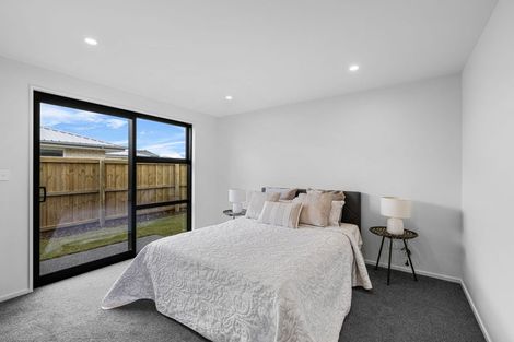 Photo of property in 33 Duporth Road, Rolleston, 7614