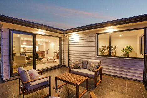 Photo of property in 26 Te Hoiere Street, Aotea, Porirua, 5024