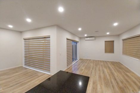 Photo of property in 34 Silvereye Road, Hobsonville, Auckland, 0616