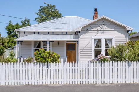 Photo of property in 106 Fox Street, Featherston, 5710
