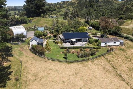Photo of property in 543 Mataro Road, Onaero, Urenui, 4375