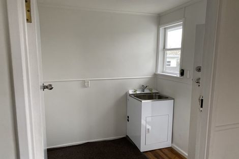 Photo of property in 6 Forth Terrace, Roslyn, Palmerston North, 4414