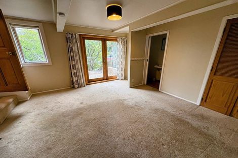 Photo of property in 2 Springfield Terrace, Kelburn, Wellington, 6012