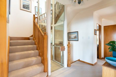 Photo of property in Mt Carmel Mews, 12/9u Arawa Road, Hataitai, Wellington, 6021