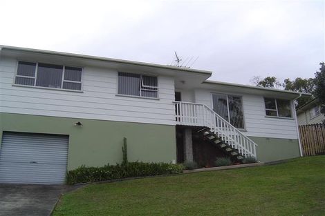 Photo of property in 21 Laurina Road, Sunnynook, Auckland, 0620