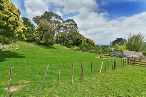 Photo of property in 56c Kaipara Coast Highway, Helensville, 0871