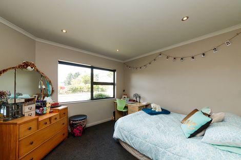 Photo of property in 63d James Line, Kelvin Grove, Palmerston North, 4414