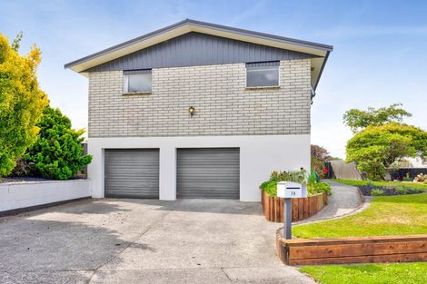 Photo of property in 18 Oberon Street, Stratford, 4332