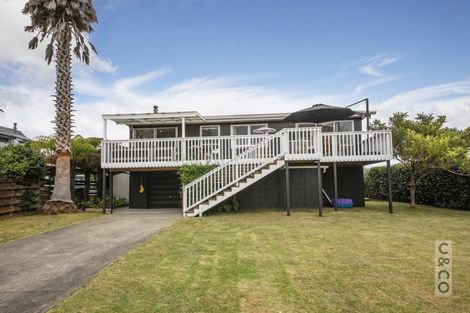 Photo of property in 28 Queen Street, Riverhead, 0820