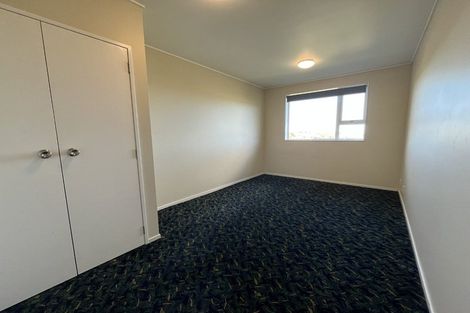 Photo of property in 38 Duchess Place, Maupuia, Wellington, 6022