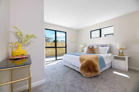 Photo of property in 2/11 Avondale Road, Taradale, Napier, 4112