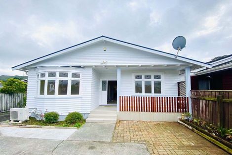 Photo of property in 21f1 Rotoiti Street, Johnsonville, Wellington, 6037
