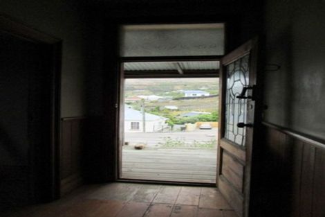 Photo of property in 70 Oxford Street, Lyttelton, 8082