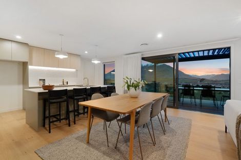 Photo of property in 101 Spur Ridge Rise, Jacks Point, 9371