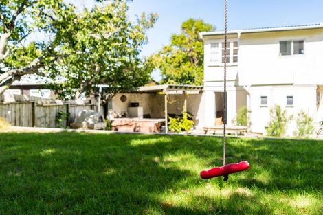 Photo of property in 17 Olsen Avenue, Mangawhai Heads, Mangawhai, 0505