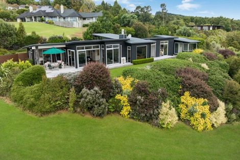 Photo of property in 47 Harry Dreadon Road, Opaheke, Papakura, 2584